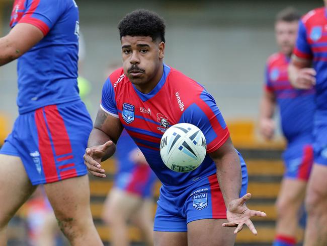 The Knights produced a late fight back but ultimately lost 26-22 to the Balmain Tigers in Round 2 of the SG Ball Cup (2021). Pictured is Newcastle no. 14, Noah Nailagoliva. Picture: David Swift