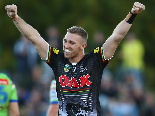 BATHURST, AUSTRALIA - APRIL 30: Bryce Cartwright of the Panthers celebrates victory during the round nine NRL match between the Penrith Panthers and the Canberra Raiders at Carrington Park on April 30, 2016 in Bathurst, Australia. (Photo by Mark Kolbe/Getty Images)