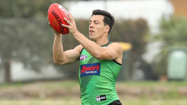 Dylan Shiel strengthens the Bombers’ midfield. Picture: Michael Klein