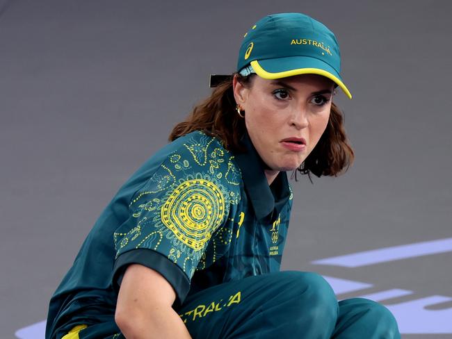 PARIS, FRANCE - AUGUST 09: B-Girl Raygun of Team Australia  competes during the B-Girls Round Robin - Group B on day fourteen of the Olympic Games Paris 2024 at Place de la Concorde on August 09, 2024 in Paris, France. (Photo by Ezra Shaw/Getty Images)