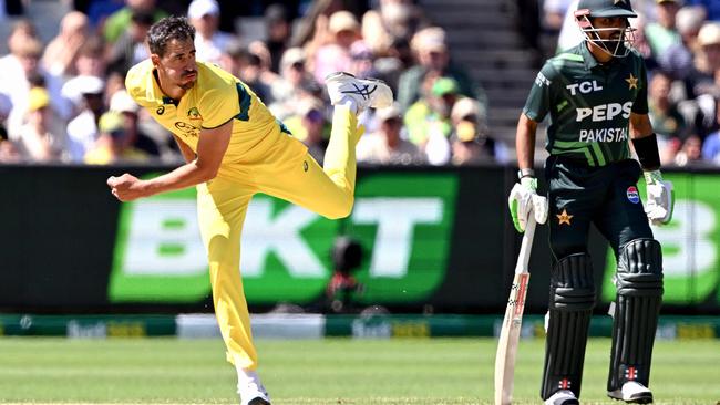 Mitchell Starc during his man of the match performance against Pakistan Picture: AFP