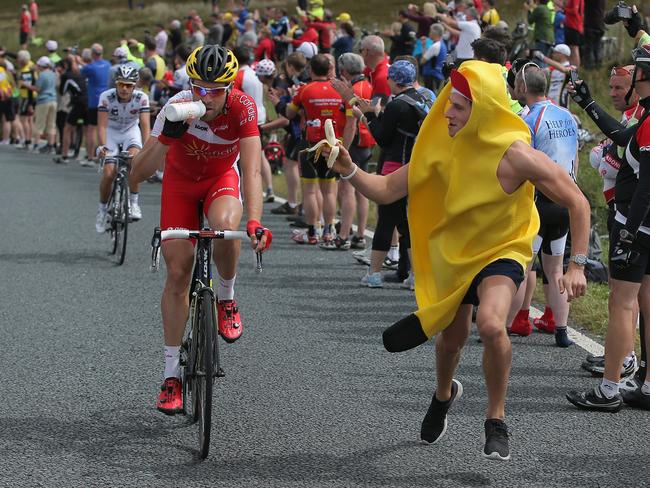 Cyril Lemoine of France and Cofidis, Solutions Credits studiously ignores a fan after claiming the points on the Cote de Blubberhouses.