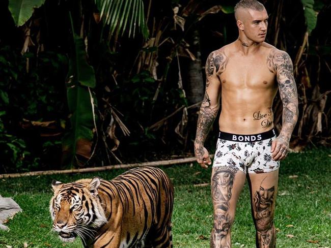 Dustin Martin in a Bonds underwear campaign.