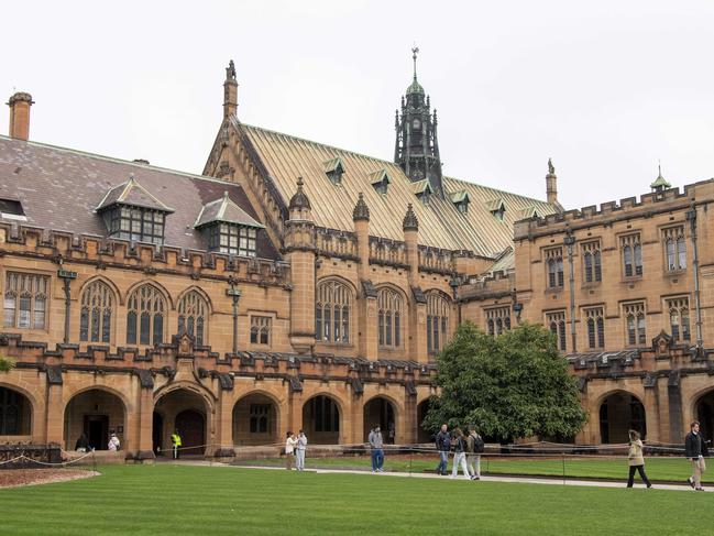 SYDNEY, AUSTRALIA - NewsWire Photos - JULY 5, 2024: PLACES THAT LOOK LIKE EUROPE LOCATIONS.Sydney University.Picture: NewsWire / Simon Bullard.