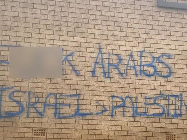 Minister for home affairs, immigration and multicultural affairs Tony Burke has responded to graffiti in Sydney's west targeting the Arabic community. Image: X