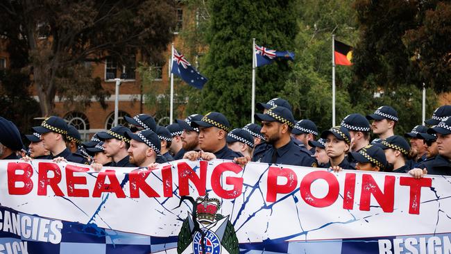 MELBOURNE, AUSTRALIA- NewsWire November 14, 2024: Victorian Police stage a walkout protest at Victorian Police Academy in Glen Waverley over ongoing industrial relations pay disputes. Picture: NewsWire / Nadir Kinani