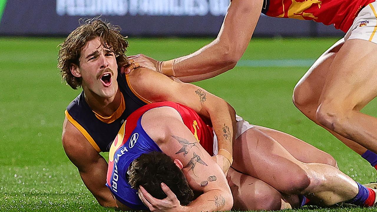 Crow banned for second time in eight weeks for dump tackle