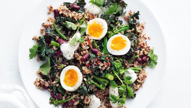 Brown rice with kidney beans and kale.