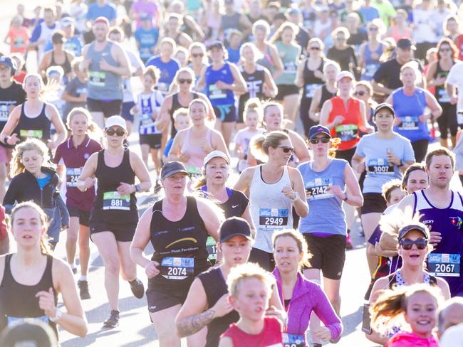 Run the Bridge Fun Run 2020 across Tasman Bridge. Picture: RICHARD JUPE