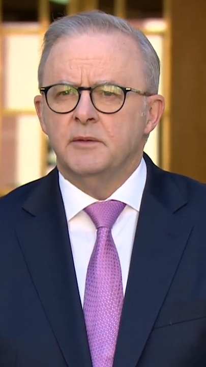Anthony Albanese invites new pope to visit Australia
