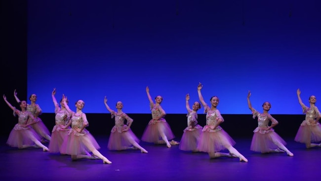 Danielles Studio Academy at the Gold Coast Eisteddfod. Move Photography by Ryan Kettle.