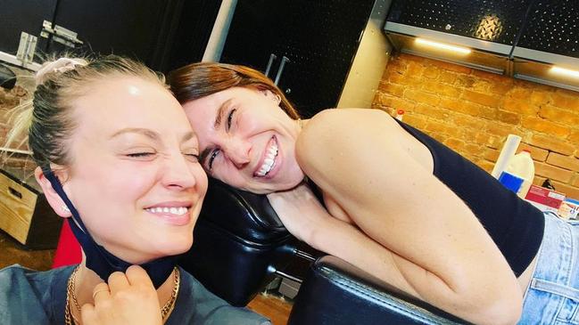 Tatt-two … Kaley Cuoco and her Flight Attendant co-star, Sosia Mamet inked tattoos of paper planes to remember the show. Picture: Instagram