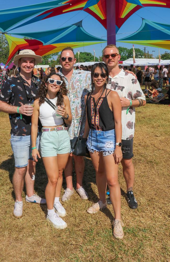 Oliver Crick, Calen Dagis, Matt Peters Hannah Wadsworth and Georgia Chin at BASSINTHEGRASS 2021. Picture Glenn Campbell