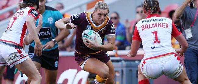 Julia Robinson gets low ahead of contact against the Dragons.   Photographer: Liam Kidston.