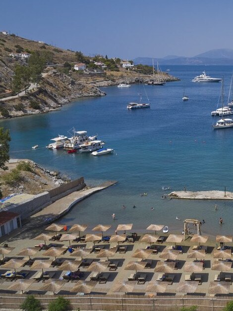 Mandraki Beach Resort, Hydra.