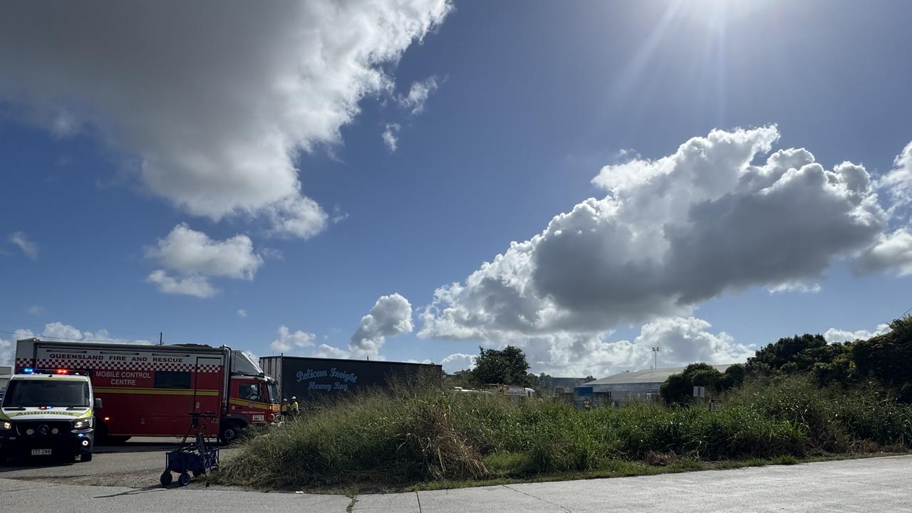 Ten crews battle fire at Brisbane industrial site