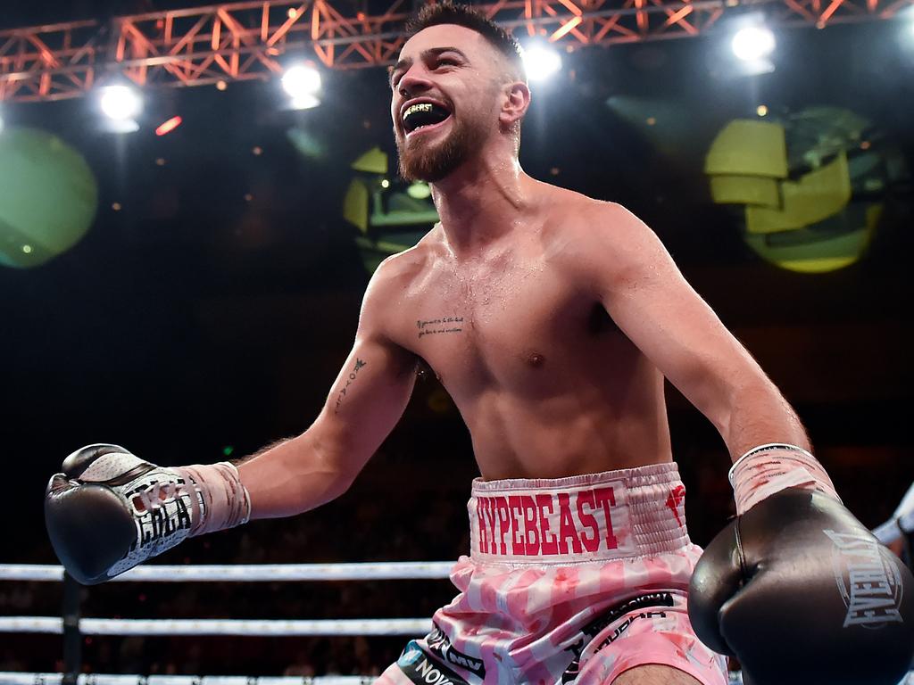 Hussain fights Mason Smith. Picture: Getty Images