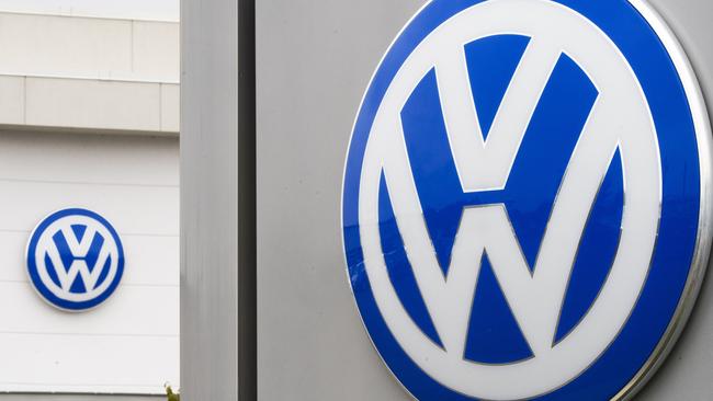 Volkswagen car owners left hateful notes by environmentalists ...
