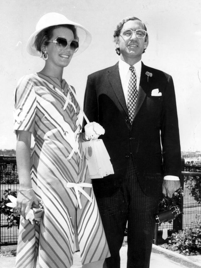 Andrew Peacock with his wife Susan in 1971.