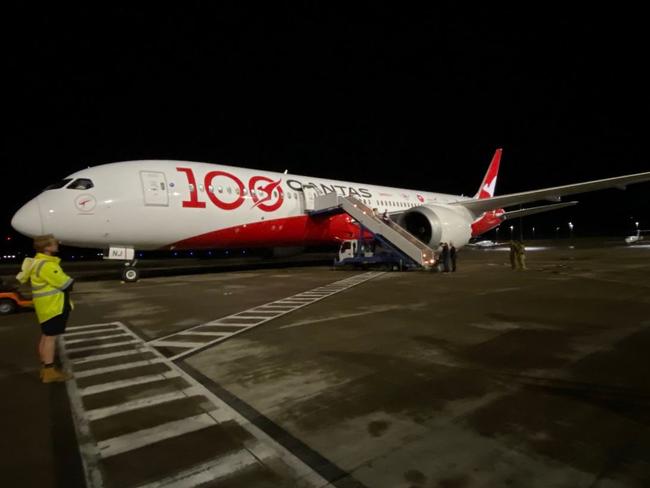 Passengers who were travelling from Santiago, Chile to Sydney on a Qantas flight have spent the night in limbo after being diverted to Newcastle. @mediawisemelb