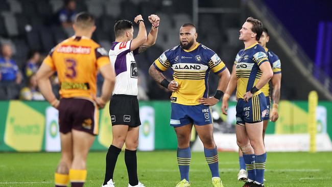 SYDNEY, AUSTRALIA – SEPTEMBER 18: Junior Paulo of the Eels is -placed on report after tackling David Fifita of the Broncos during the round 19 NRL match between the Parramatta Eels and the Brisbane Broncos at Bankwest Stadium on September 18, 2020 in Sydney, Australia. (Photo by Mark Kolbe/Getty Images)