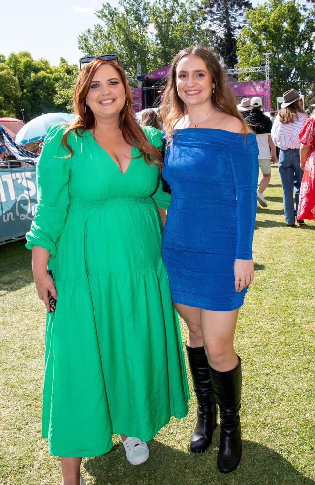 Tenae Klemra (left) and Alexa Miller, Toowoomba Carnival of Flowers Festival of Food and Wine, Saturday, September 14th, 2024. Picture: Bev Lacey