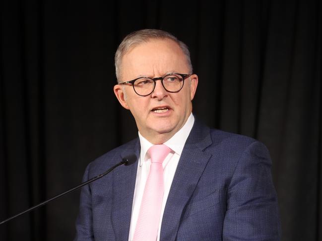 Incumbent Prime Minister Anthony Albanese is the hot favourite going into Saturday’s election. Picture: NewsWire/Tim Hunter.