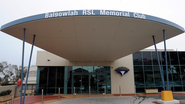 The current entry to Balgowlah RSL Memorial Club at Seaforth. Picture: Simon Cocksedge