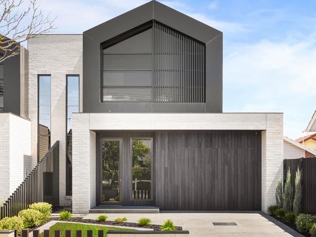 17B Myrtle Grove, Reservoir - for Herald Sun Real Estate