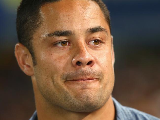 SYDNEY, AUSTRALIA - MARCH 03: Former Eels player and San Fransico 49ers NFL player Jarryd Hayne is interviewed during the round one NRL match between the Parramatta Eels and the Brisbane Broncos at Pirtek Stadium on March 3, 2016 in Sydney, Australia. (Photo by Mark Kolbe/Getty Images)
