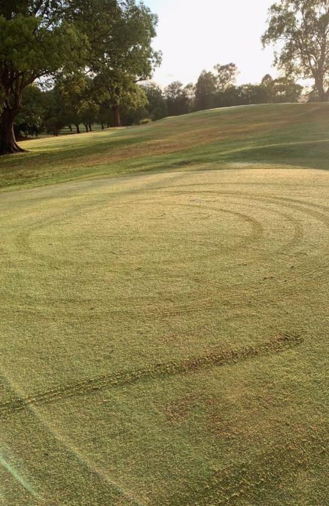 Donut marks on the green of Coplicks Tallebudgera Gold Course. 