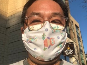 PBS NewsHour Award Winning Correspondent John Yang took part in a COVID vaccine trial. Picture: @johnyangtv/ Twitter