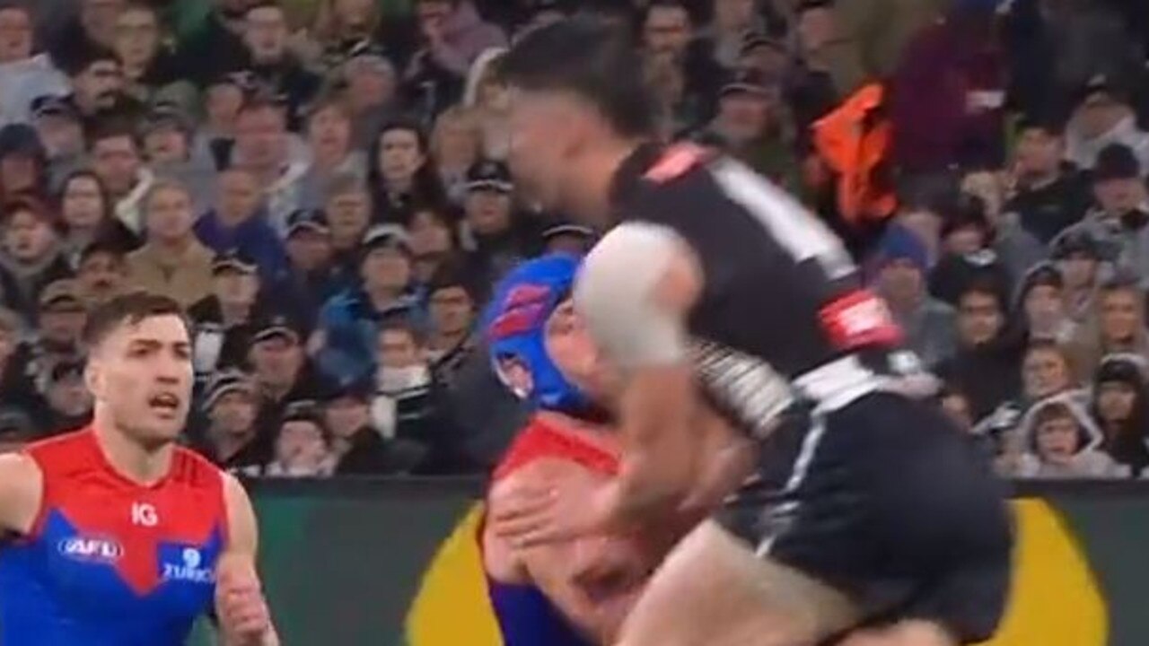 Maynard’s hit has divided the footy world. Photo: Fox Sports