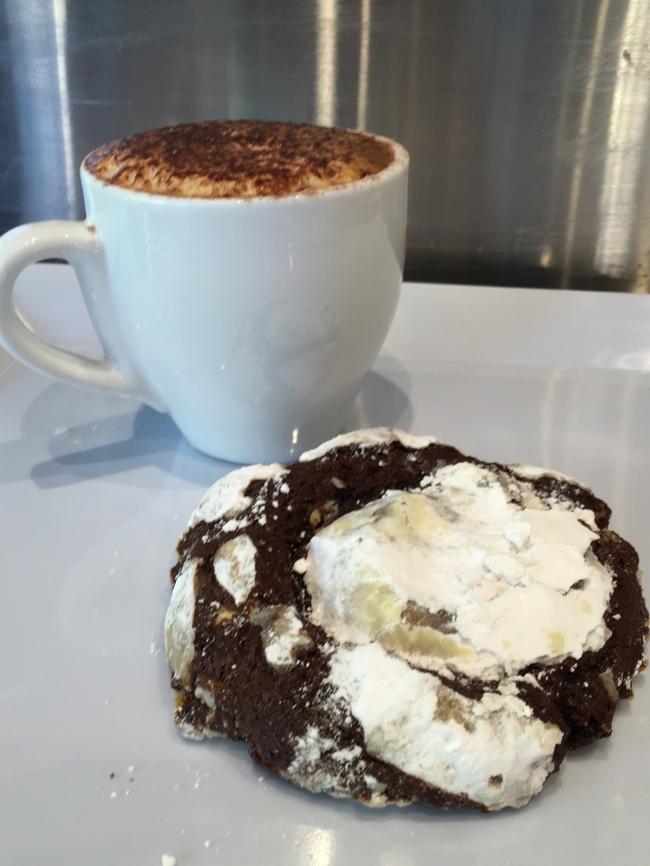 Waminda’s Earthquake cookie and coffee