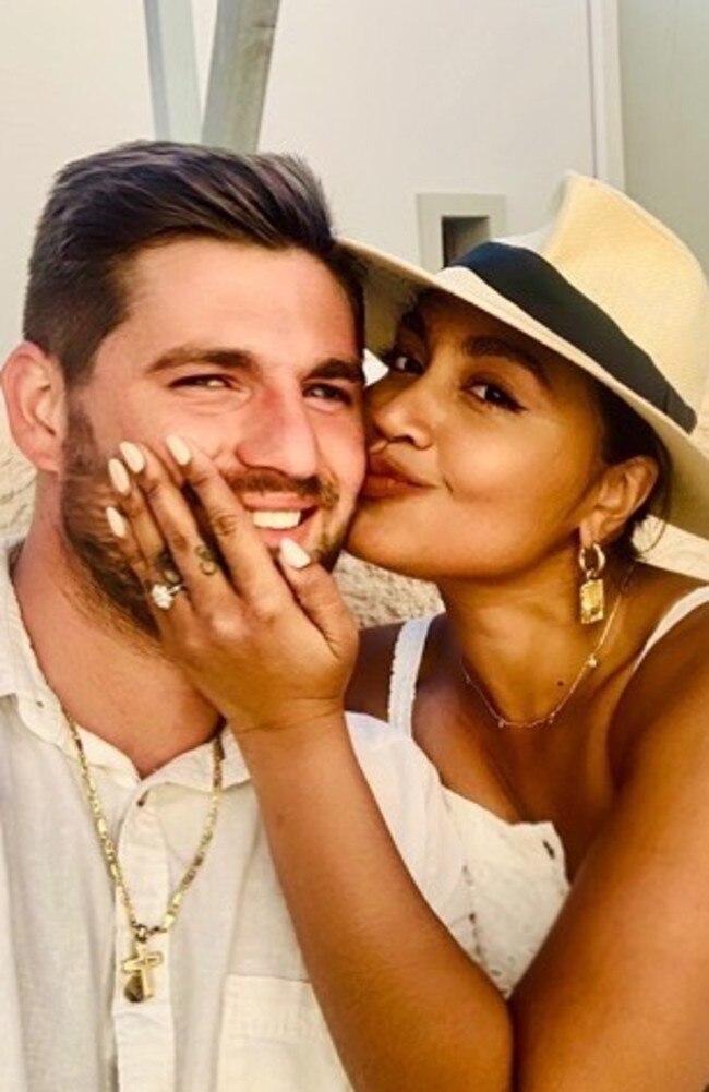 Jessica Mauboy shows off her engagement ring