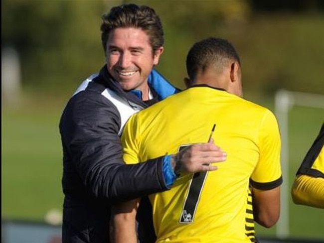 PA PHOTOS/AAP - UK USE ONLY : Australian soccer star Harry Kewell puts in a  solo run to set himself up to score for his English Club Leeds United in a  friendly