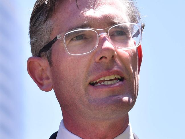 SYDNEY, AUSTRALIA - NewsWire Photos, DECEMBER 15, 2021: NSW Premier Dominic Perrottet speaks to the media during a press conference in Sydney.  Picture: NCA NewsWire / Flavio Brancaleone