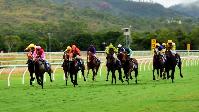 A race at Cluden Park.