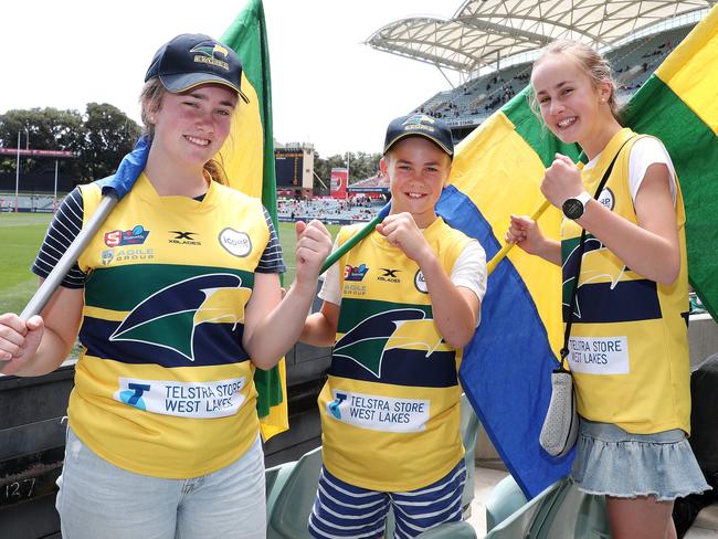 SANFL GRAND FINAL - Sunday, 18th October, 2020 - North Adelaide v Woodville West-Torrens at the Adelaide Oval. Hester MacGowan 15yrs, Albert 12yrs and Scarlett 14 years - Father Ricky (0418828527) (Former SANFL player) Picture: Sarah Reed