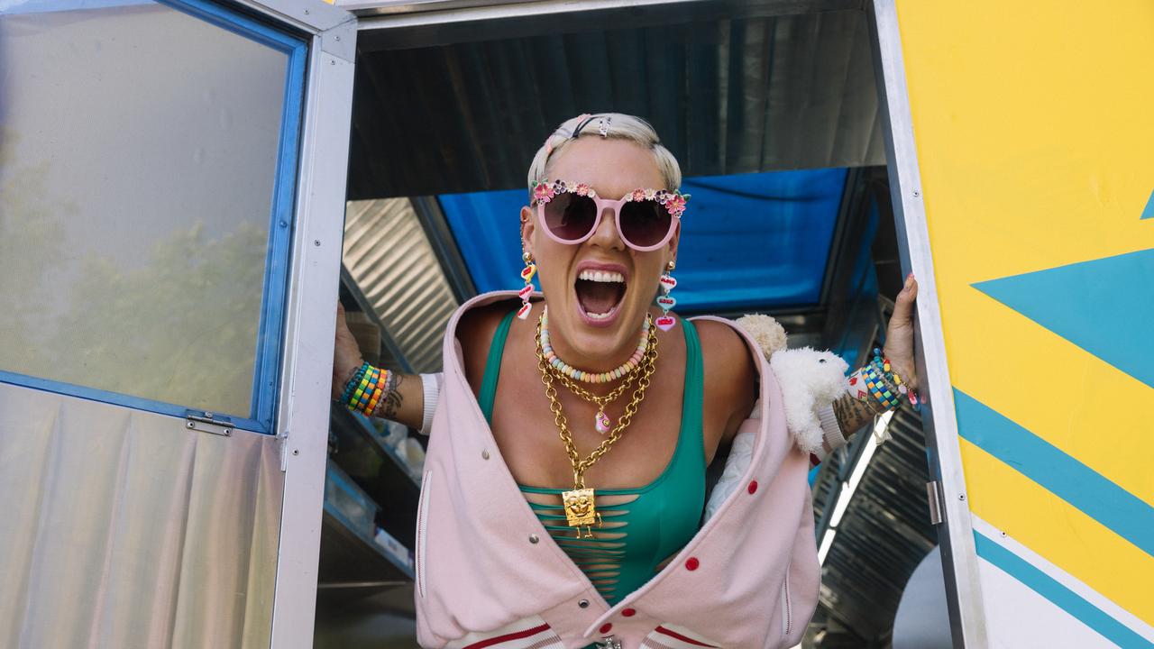 Chart-topping rocker P!nk has announced a second show in Townsville.