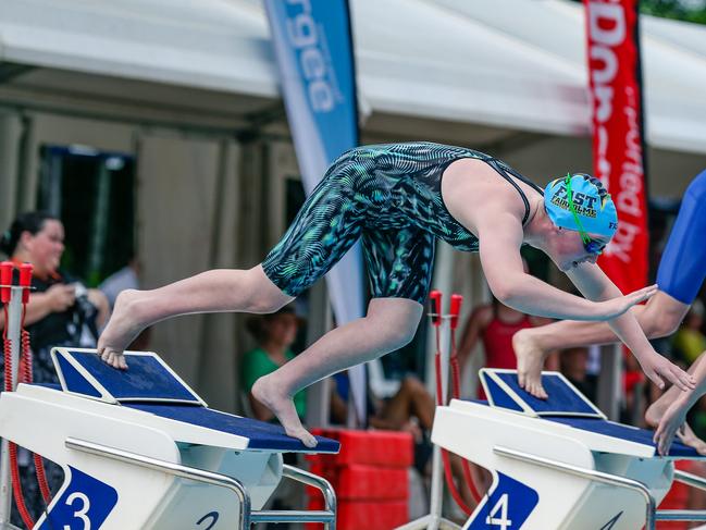 Fairholme’s Lilly Wiemers dives in. Picture: Glenn Campbell