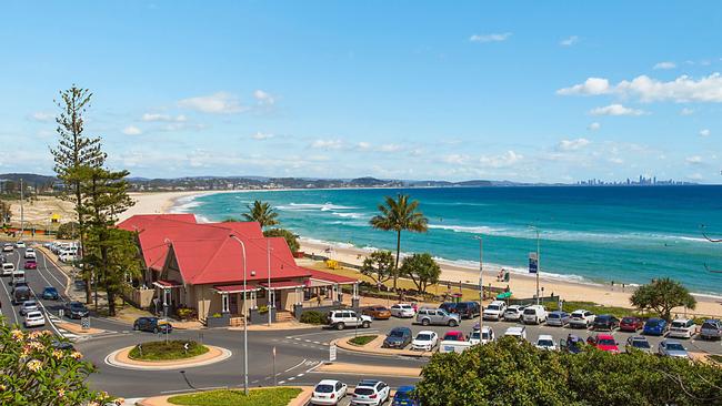 The Kirra Beach Pavilion — home to Pizza Hut.