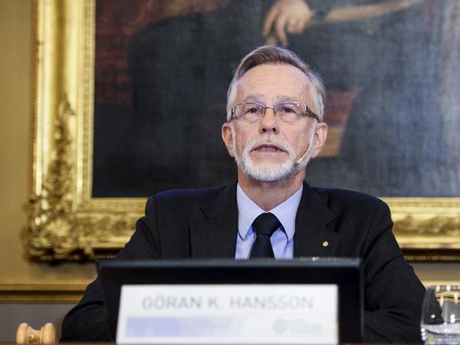 Goran K. Hansson, permanent secretary for the Royal Swedish Academy of Sciences, announces the winner of the 2015 economics Nobel Prize at the academy in Stockholm, Sweden October 12, 2015. British economist Angus Deaton won the 2015 economics Nobel Prize for "his analysis of consumption, poverty, and welfare," the Royal Swedish Academy of Sciences said on Monday. The economics prize, officially called the Sveriges Riksbank Prize in Economic Sciences in Memory of Alfred Nobel, was established in 1968. REUTERS/Maja Suslin/TT News Agency ATTENTION EDITORS - THIS IMAGE WAS PROVIDED BY A THIRD PARTY. FOR EDITORIAL USE ONLY. NOT FOR SALE FOR MARKETING OR ADVERTISING CAMPAIGNS. THIS PICTURE IS DISTRIBUTED EXACTLY AS RECEIVED BY REUTERS, AS A SERVICE TO CLIENTS. SWEDEN OUT. NO COMMERCIAL OR EDITORIAL SALES IN SWEDEN. NO COMMERCIAL SALES.