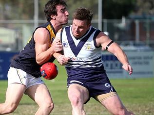 NFL footy: Bundoora V Whittlesea