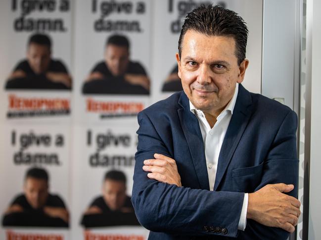 Xenophon demands watchdog after billions sunk on subs