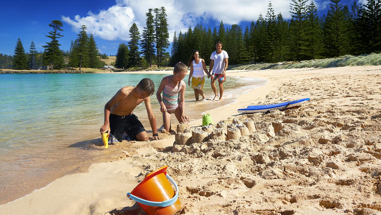 Feasting And Fun At Taste Norfolk Island Food Festival Escape Com Au