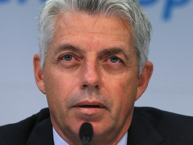 DUBAI, UNITED ARAB EMIRATES - JANUARY 29: David Richardson, Chief Executive of the ICC speaks to the media during the ICC press conference after a two day board meeting at the ICC Headquarters in Dubai Sports City on January 29, 2014 in Dubai, United Arab Emirates. (Photo by Francois Nel/Getty Images)