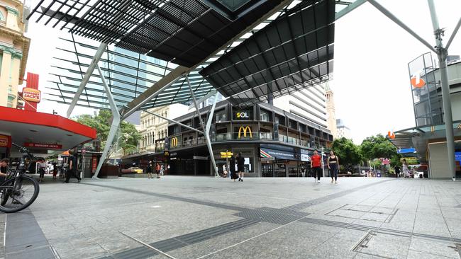 BRISBANE AUSTRALIA  THURSDAY 6TH MARCH 2025 Brisbane CBD was a little bit like a ghost town as we wait for Cyclone Alfred to arrive  Picture David Clark