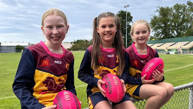 Eve Muir Wilson, Adelaide White, and Hannah Lovell.  Photo: AFL Tasmania.