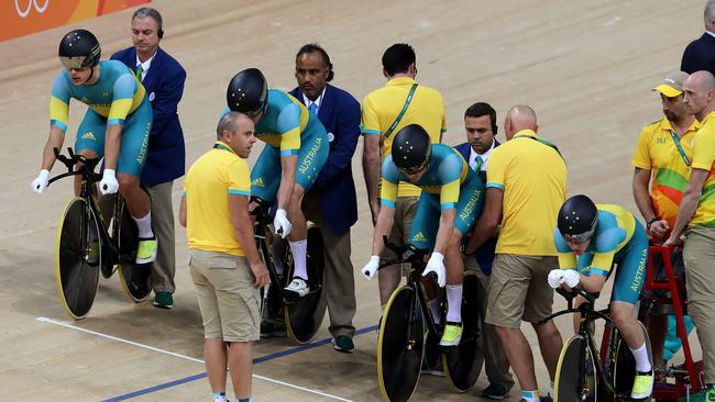 The Men's Team Pursuit team are ready to go during the at the 2016 Rio Olympics at the Rio Olympic Velodrome. Pics Adam Head